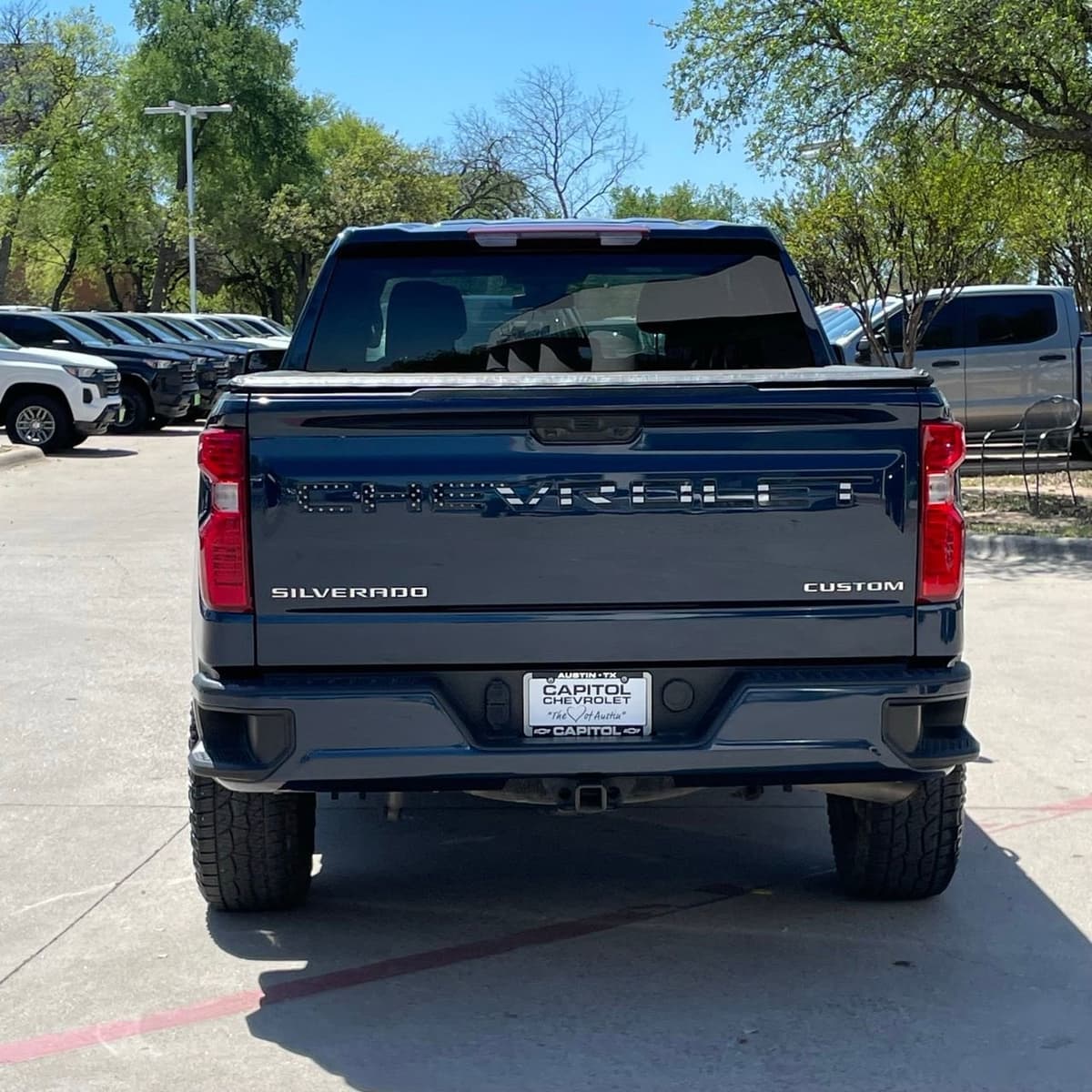2023 Chevrolet Silverado 1500 - Image 5