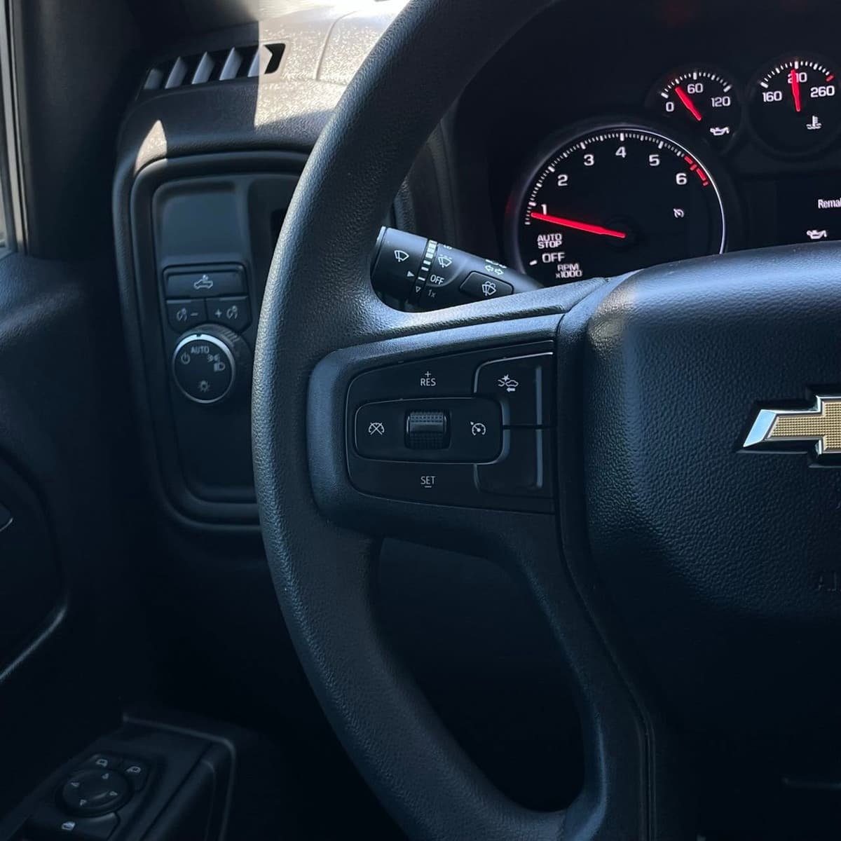 2023 Chevrolet Silverado 1500 - Image 14