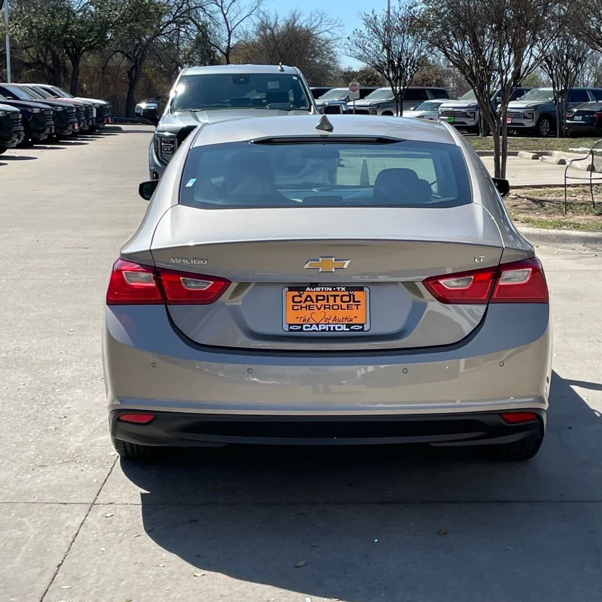 2024 Chevrolet Malibu - Image 5