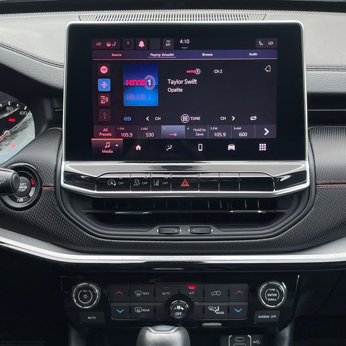 2022 Jeep Compass - Image 19