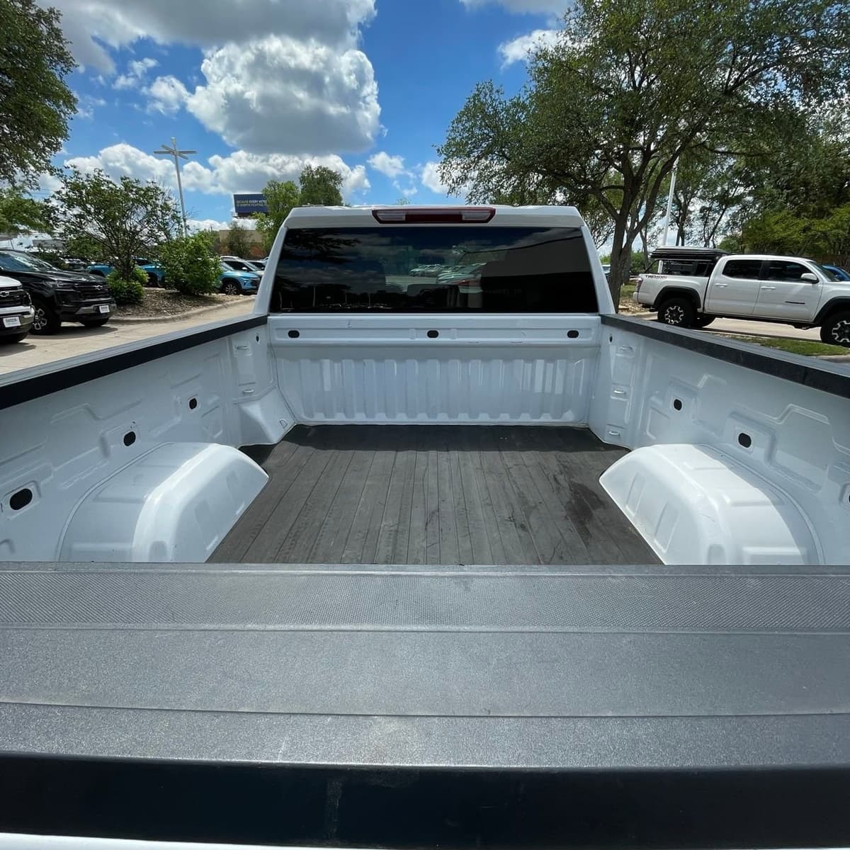 2025 GMC Sierra 1500 - Image 26