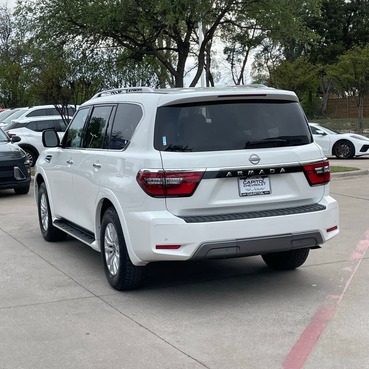2024 Nissan Armada - Image 4