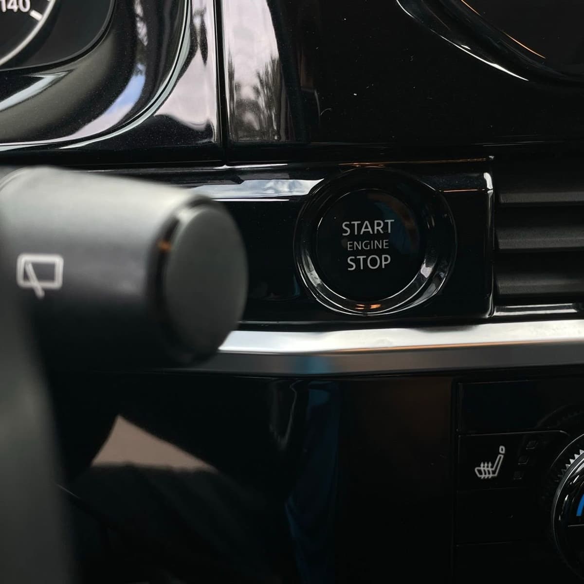 2025 Nissan Pathfinder - Image 17
