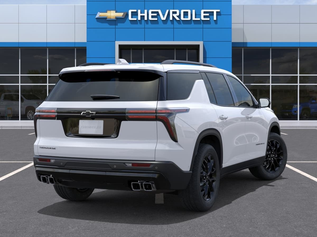 2026 Chevrolet Traverse - Image 4