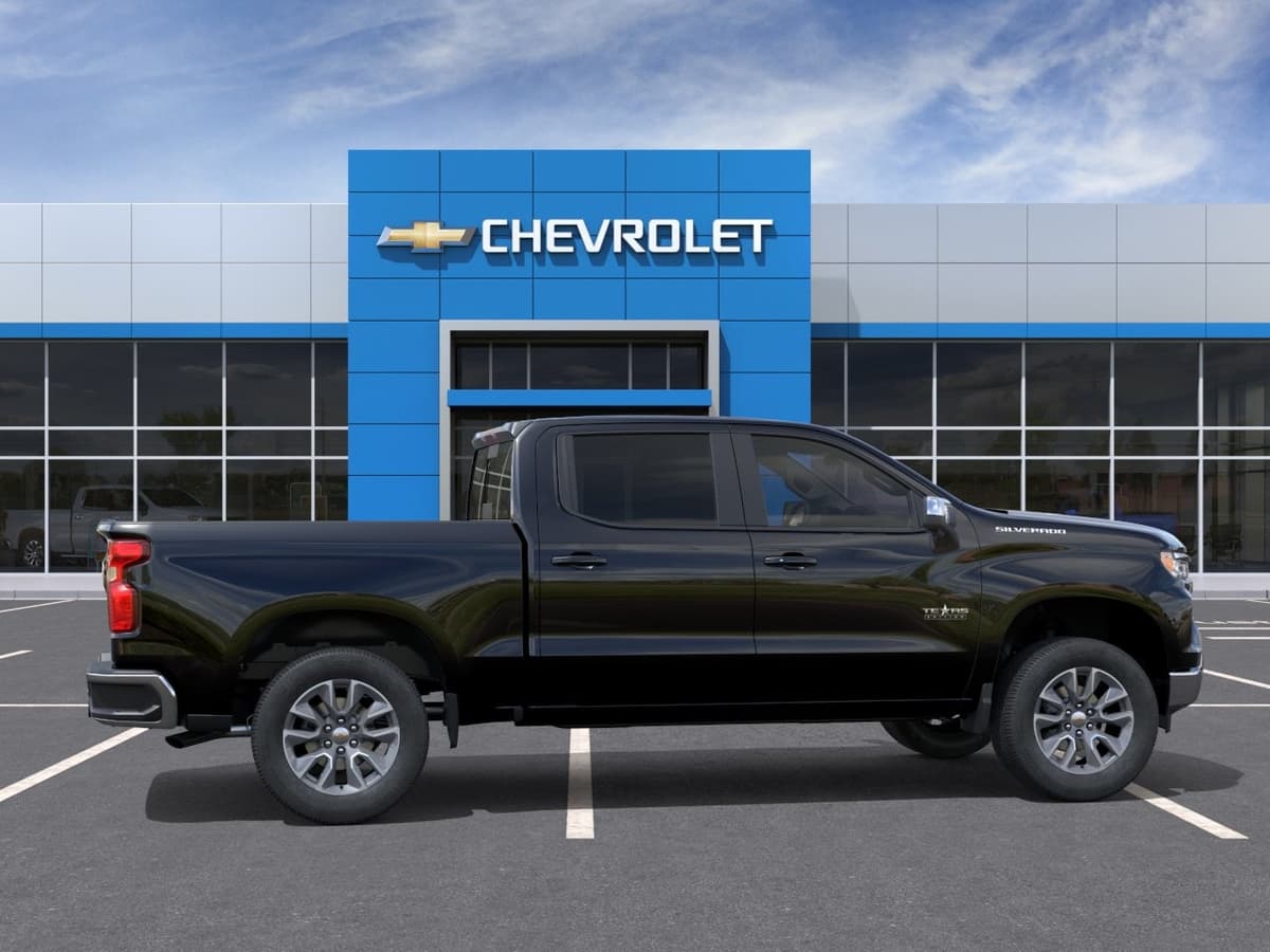 2026 Chevrolet Silverado 1500 - Image 5