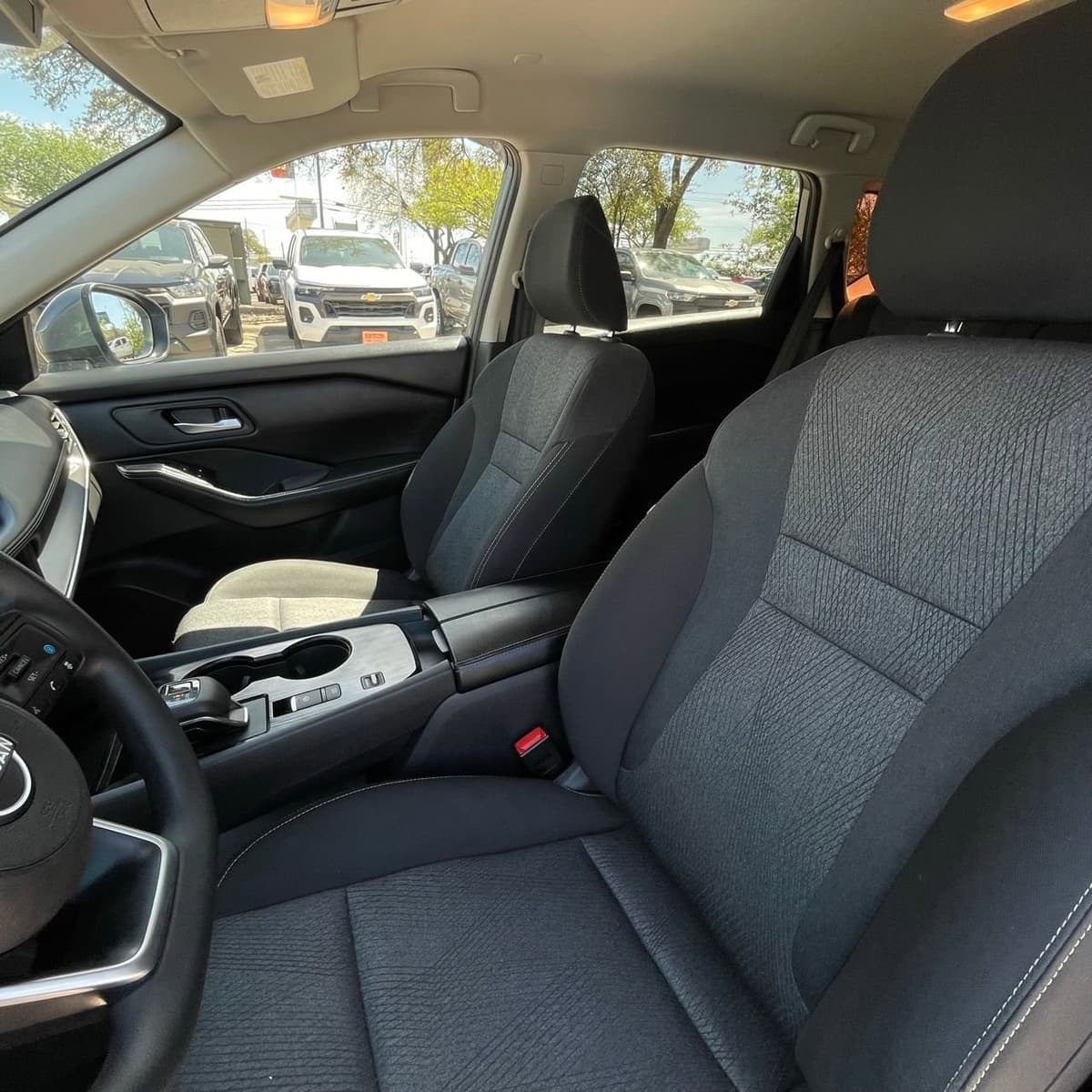 2024 Nissan Rogue - Image 22