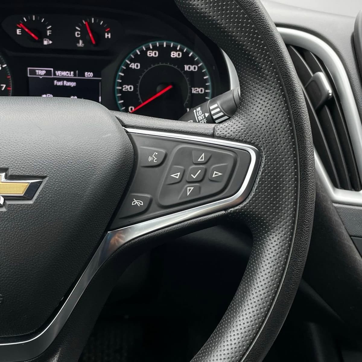 2024 Chevrolet Malibu - Image 15