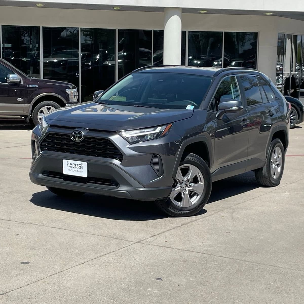 2024 Toyota RAV4 - Image 10