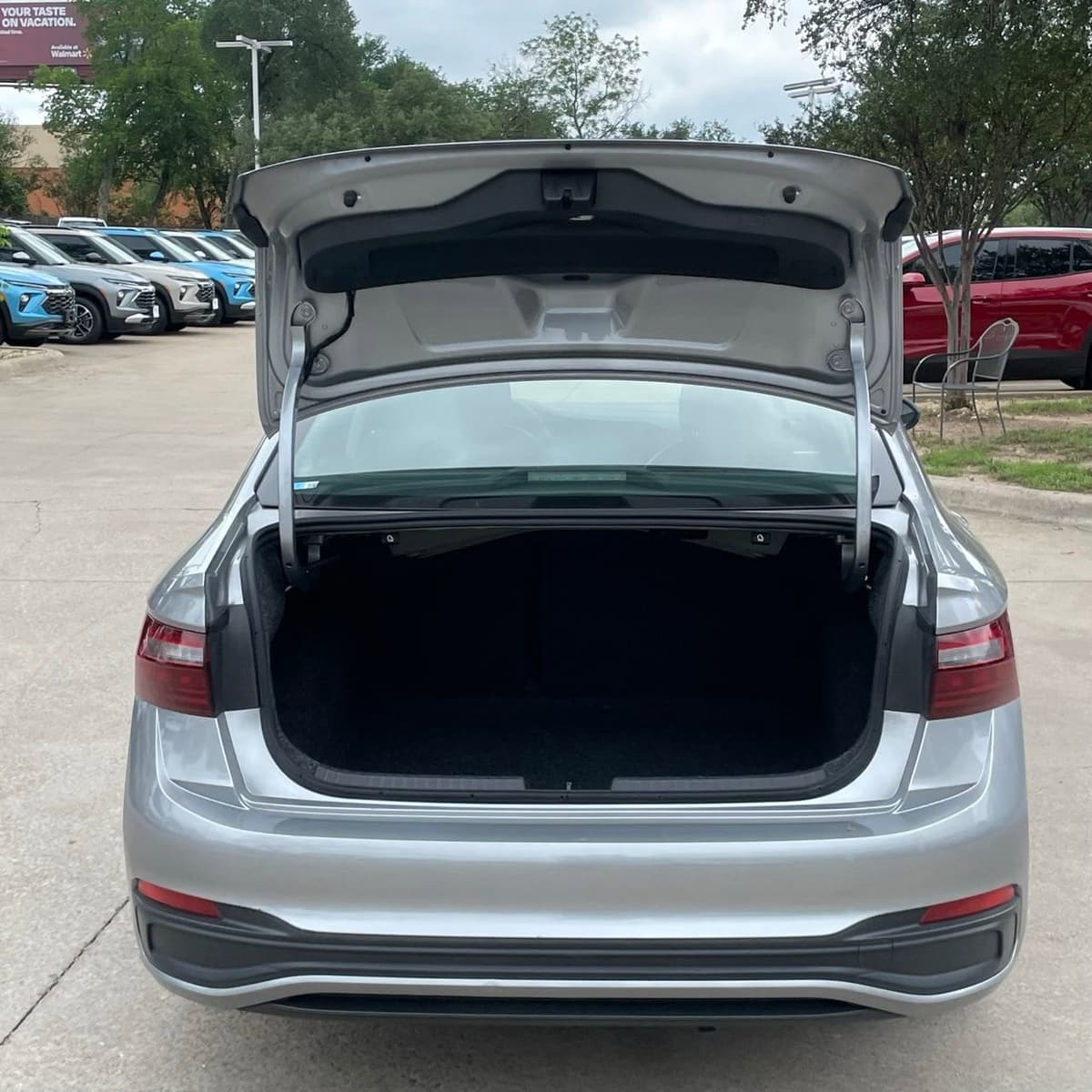 2024 Volkswagen Jetta - Image 26