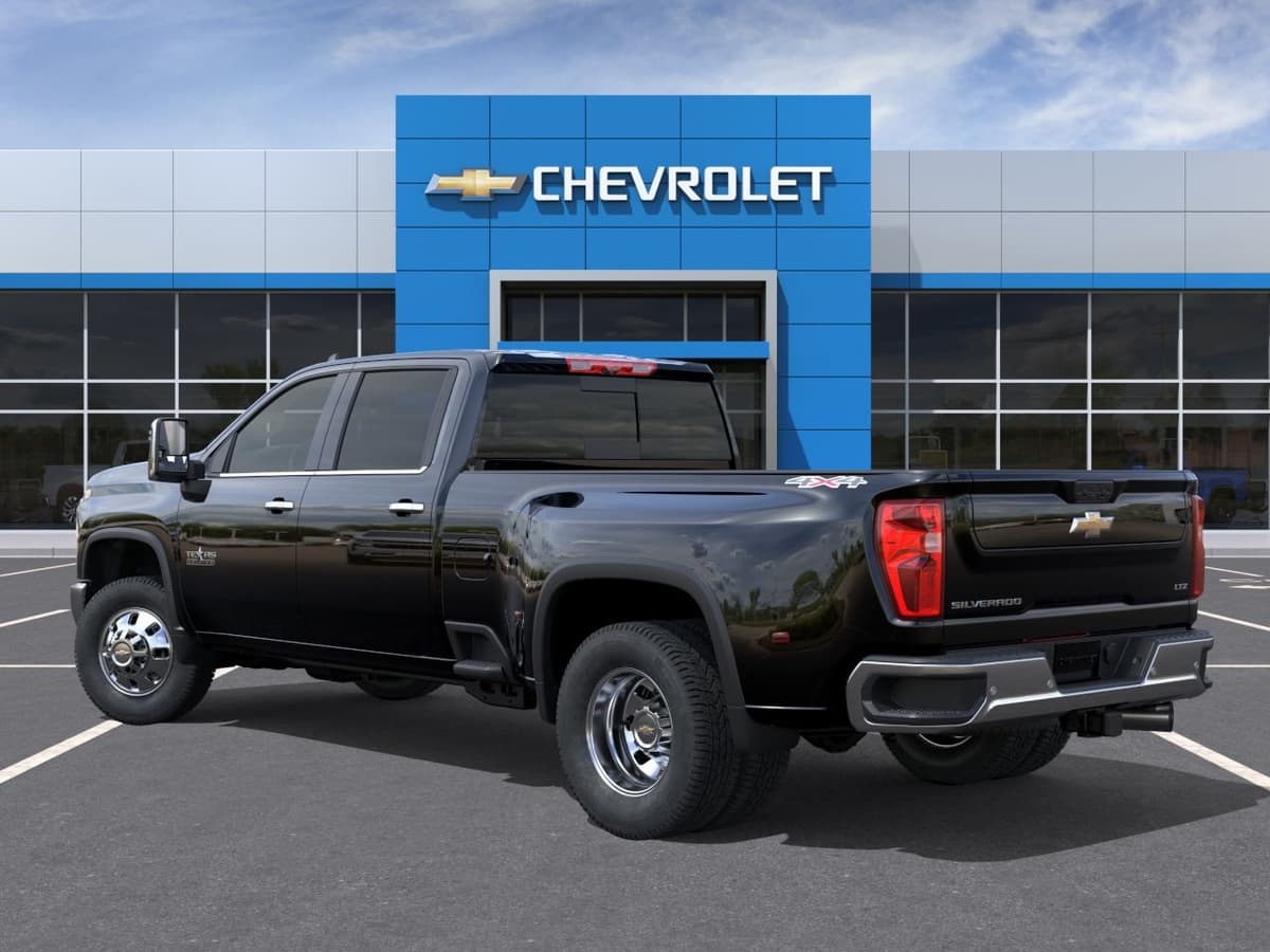 2026 Chevrolet Silverado 3500 HD - Image 3