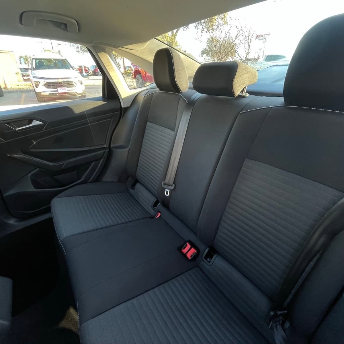 2024 Volkswagen Jetta - Image 22