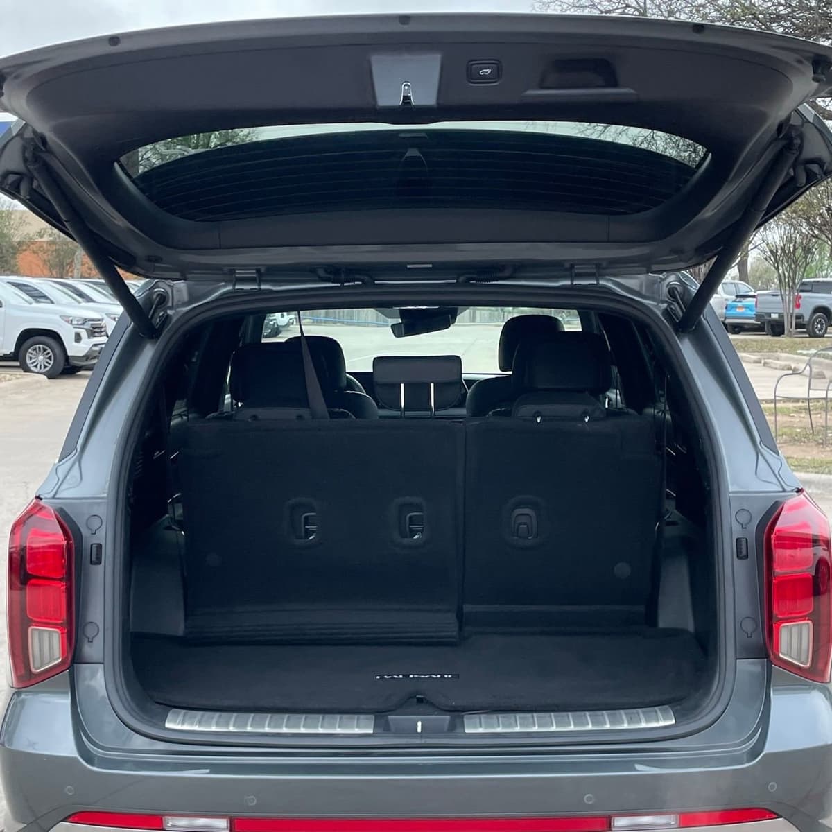 2024 Hyundai Palisade - Image 25