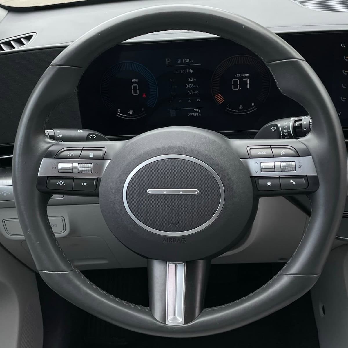 2025 Hyundai Kona - Image 12