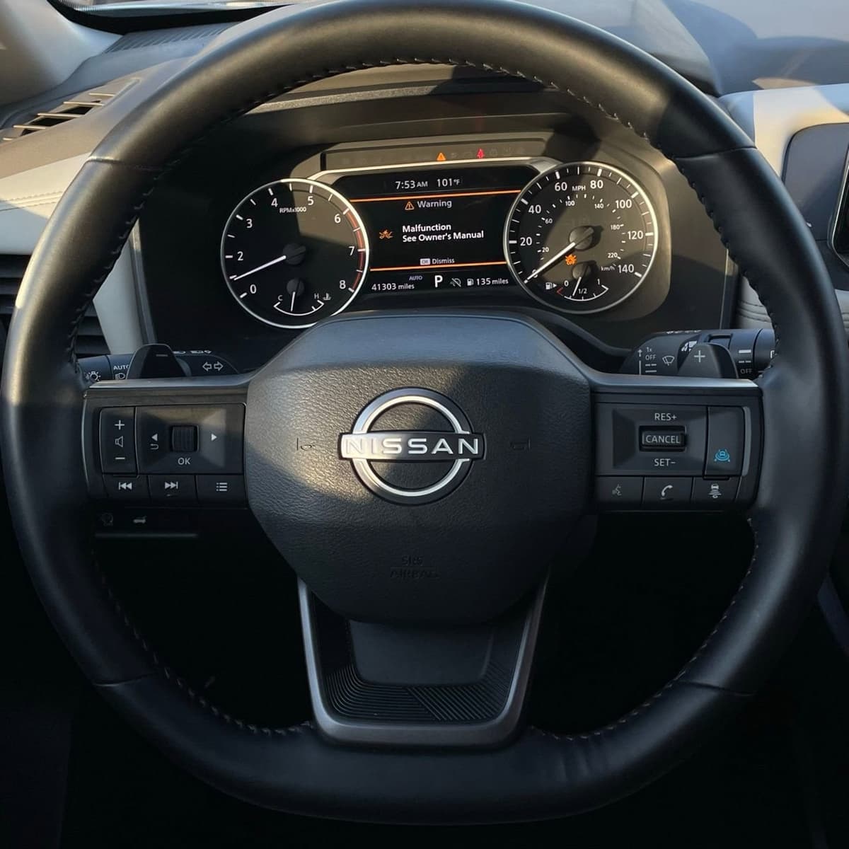 2025 Nissan Rogue - Image 12