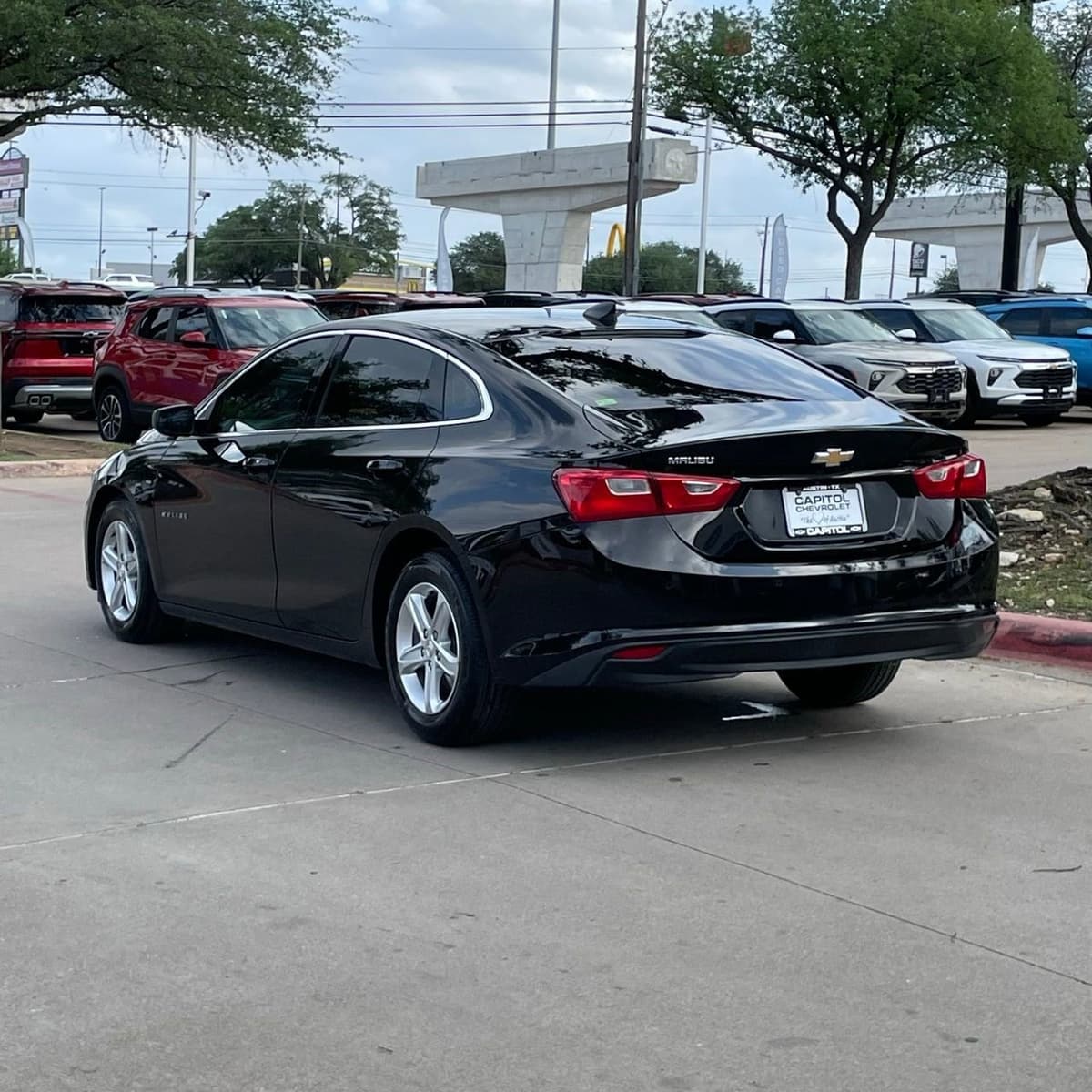 2024 Chevrolet Malibu - Image 4