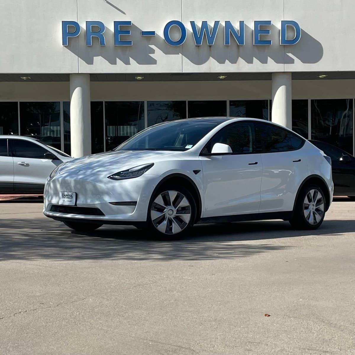 2023 Tesla Model Y - Image 2