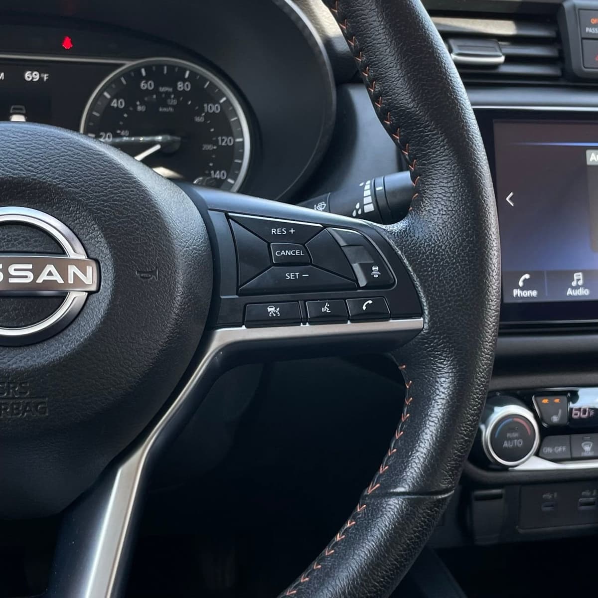 2024 Nissan Versa - Image 15