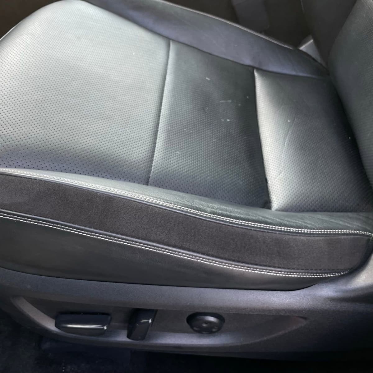2023 INFINITI QX50 - Image 23