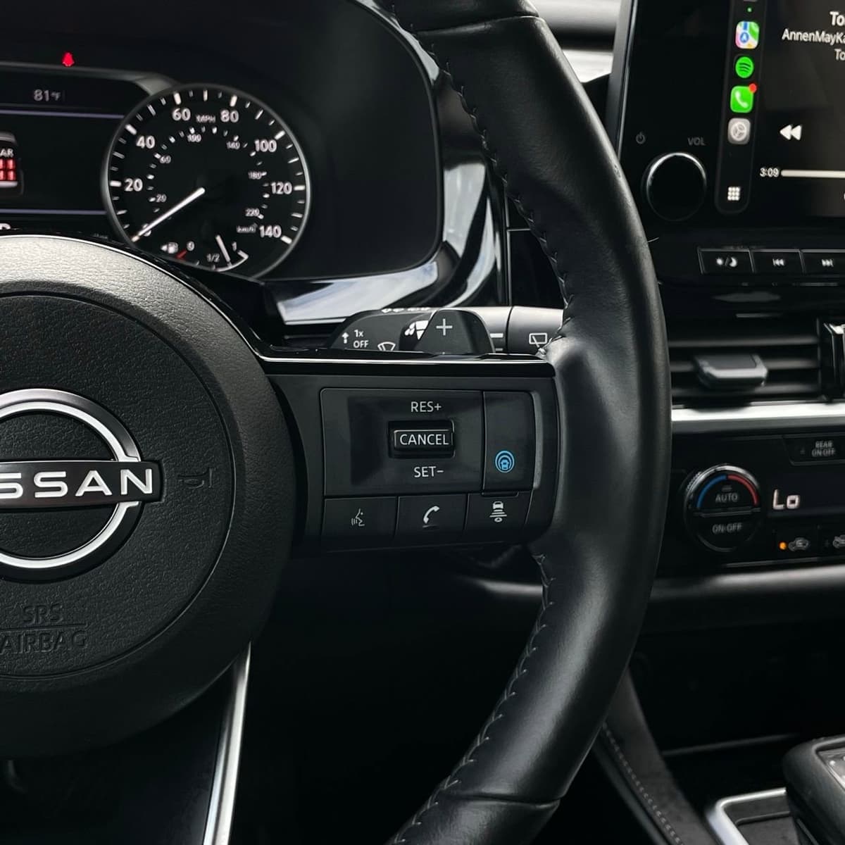 2025 Nissan Pathfinder - Image 15