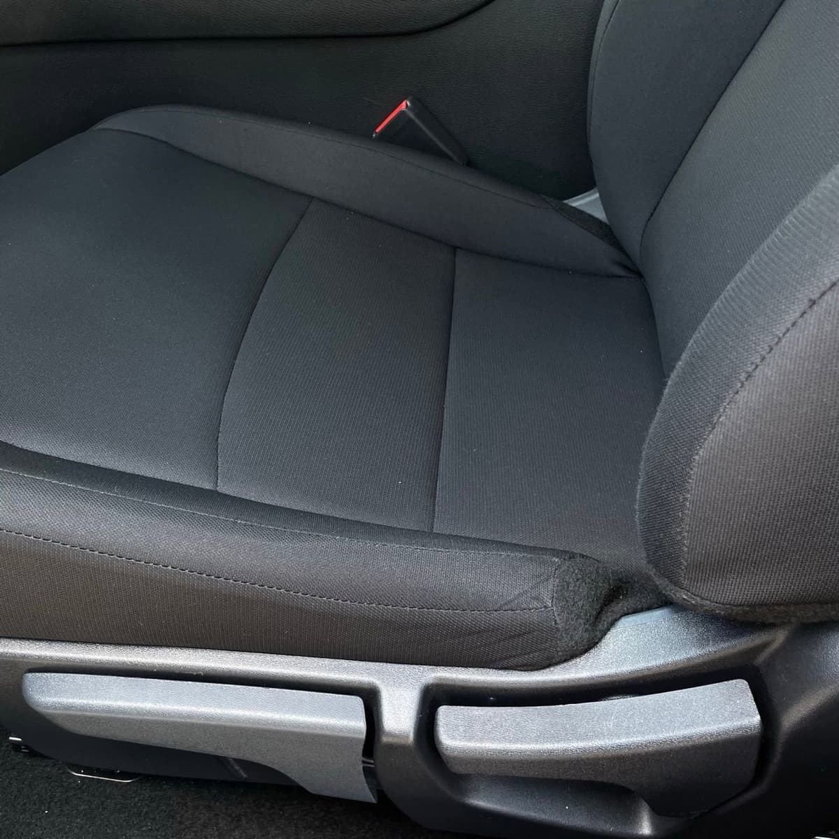 2025 Nissan Sentra - Image 21