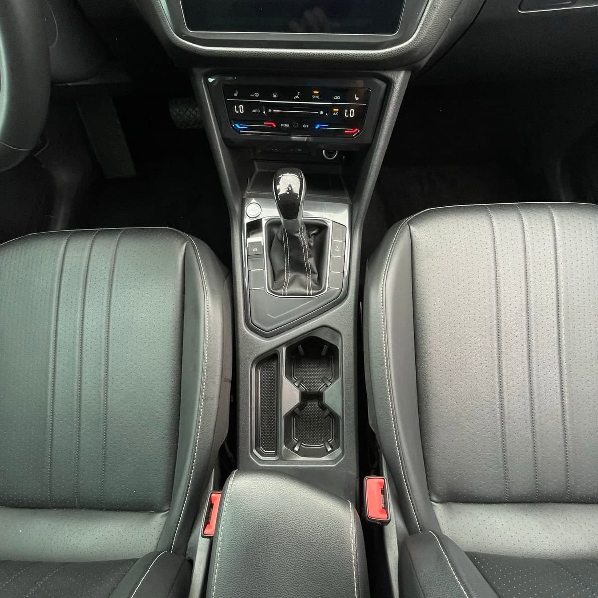 2023 Volkswagen Tiguan - Image 20