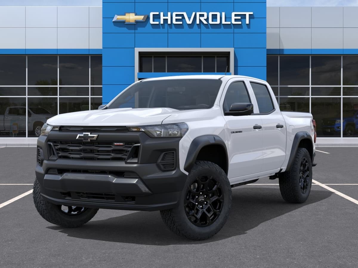 2026 Chevrolet Colorado - Image 6