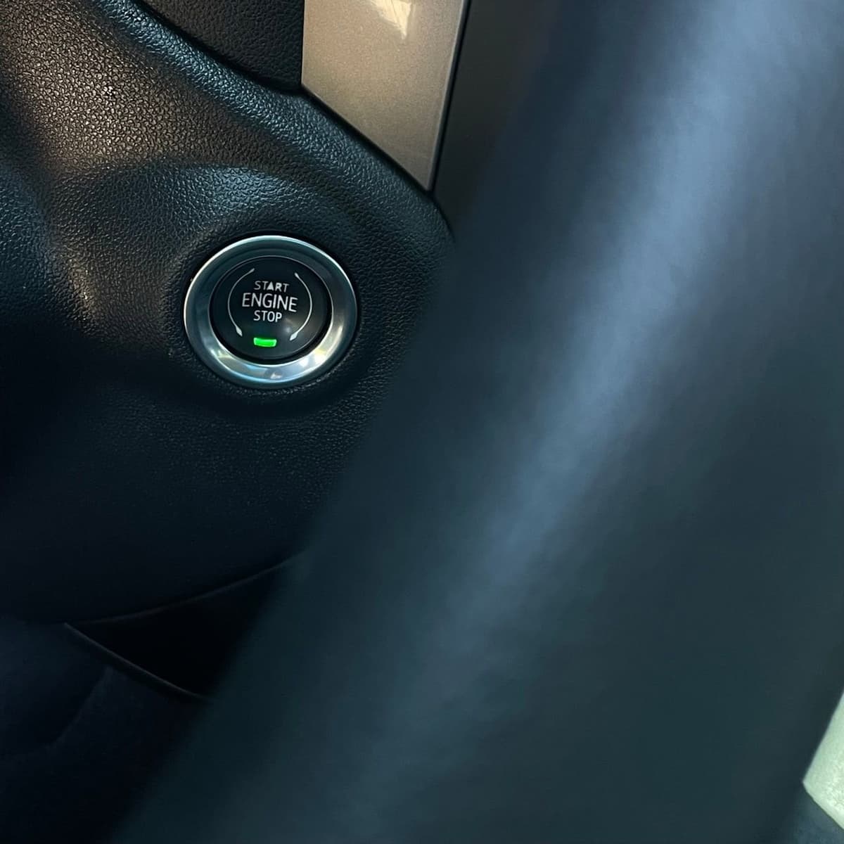 2023 Chevrolet Silverado 1500 - Image 17