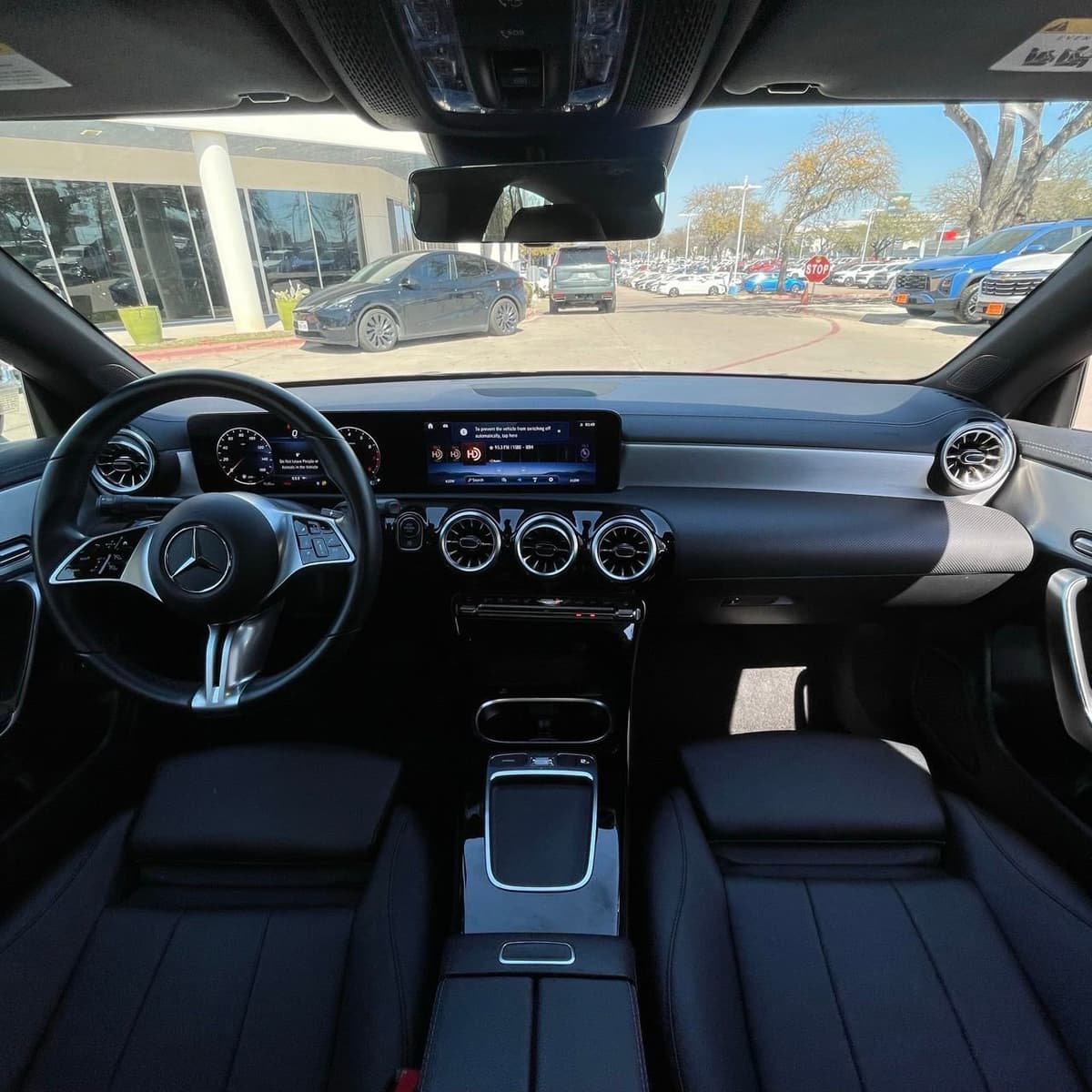 2025 Mercedes-Benz CLA - Image 10