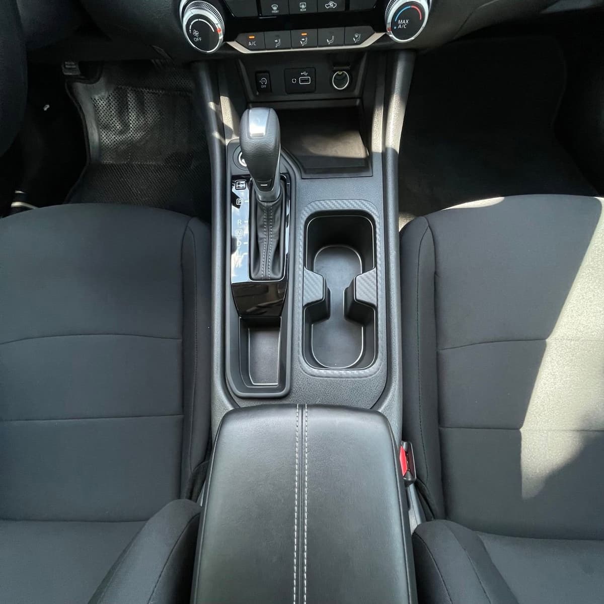 2025 Nissan Sentra - Image 18