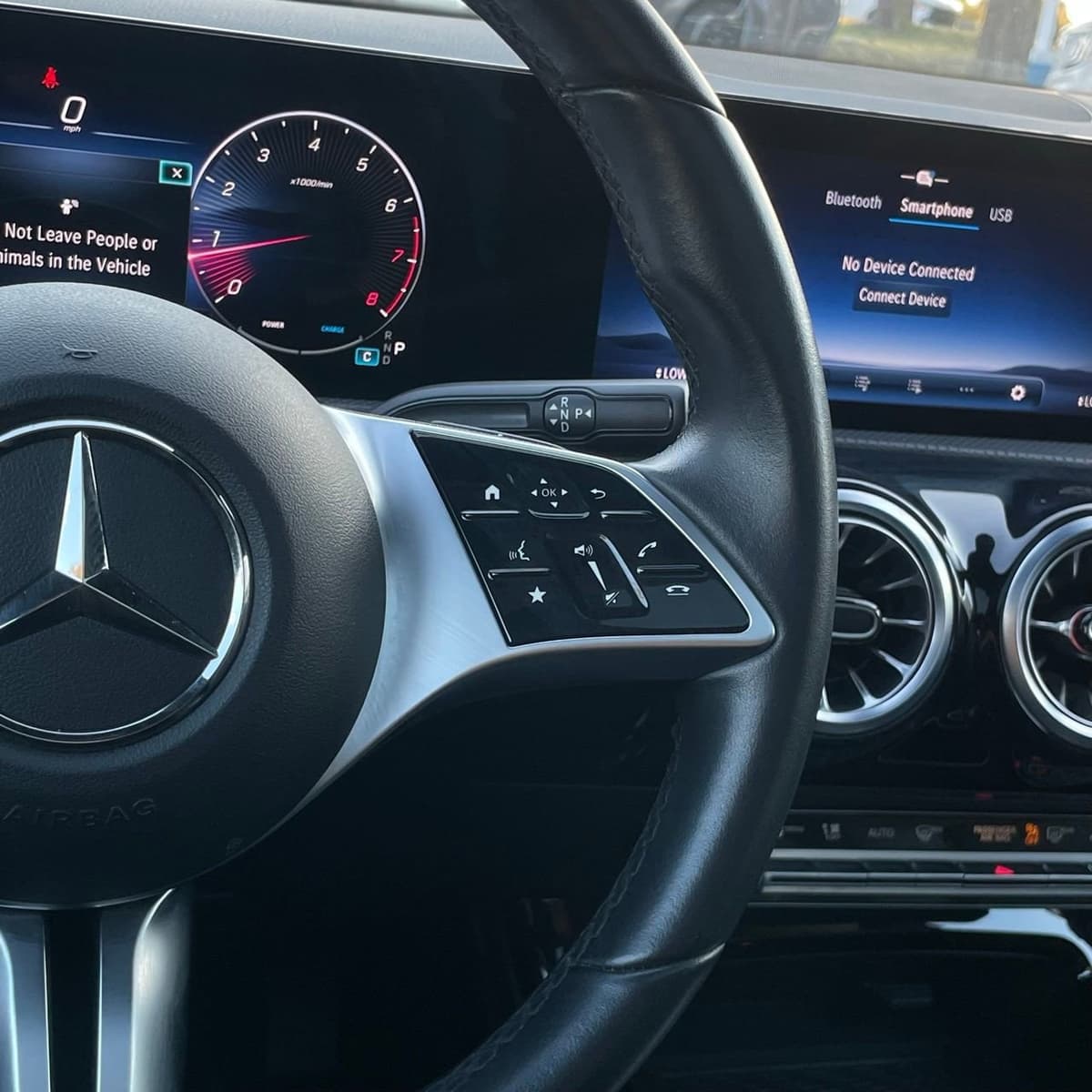 2025 Mercedes-Benz CLA - Image 14