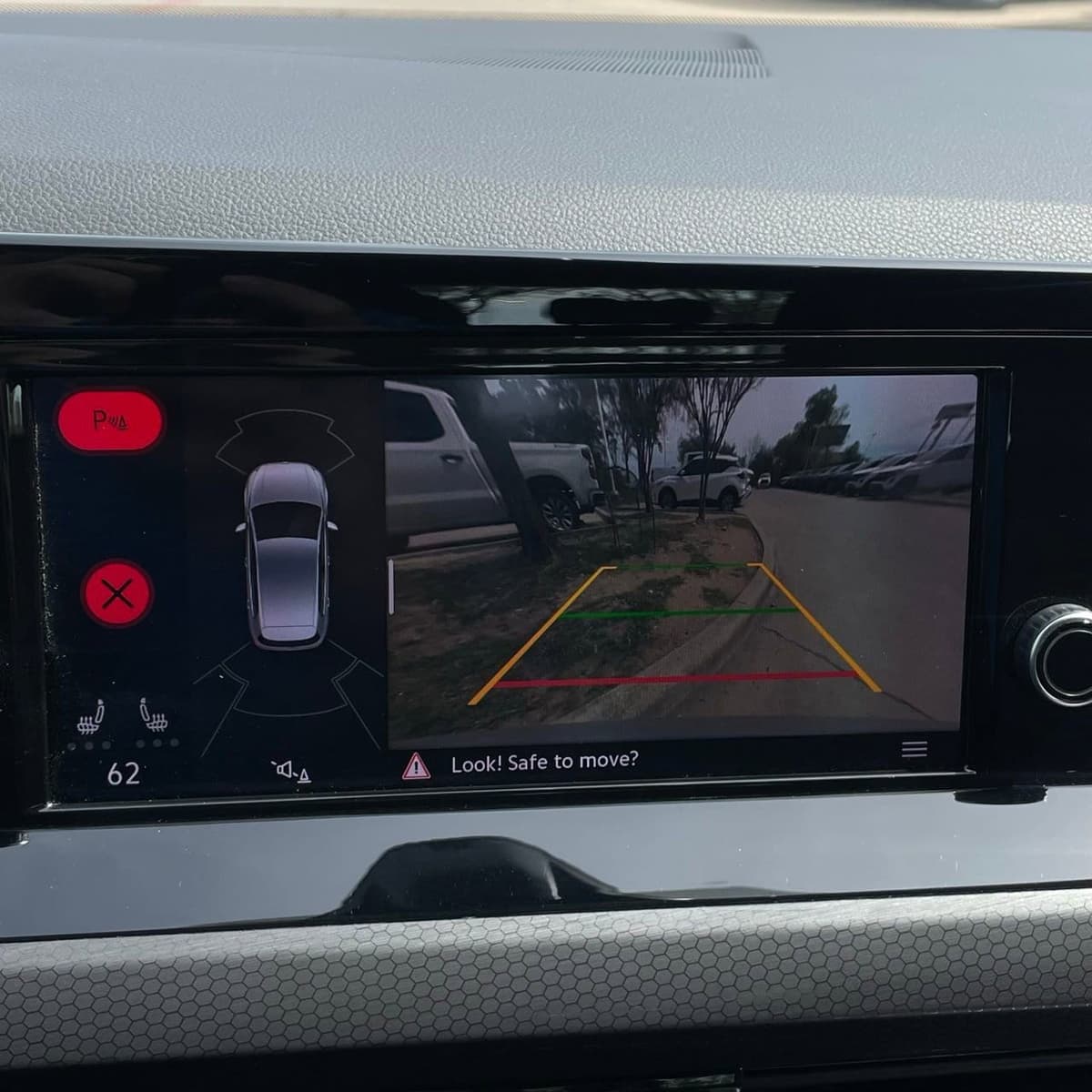 2024 Volkswagen Golf GTI - Image 17