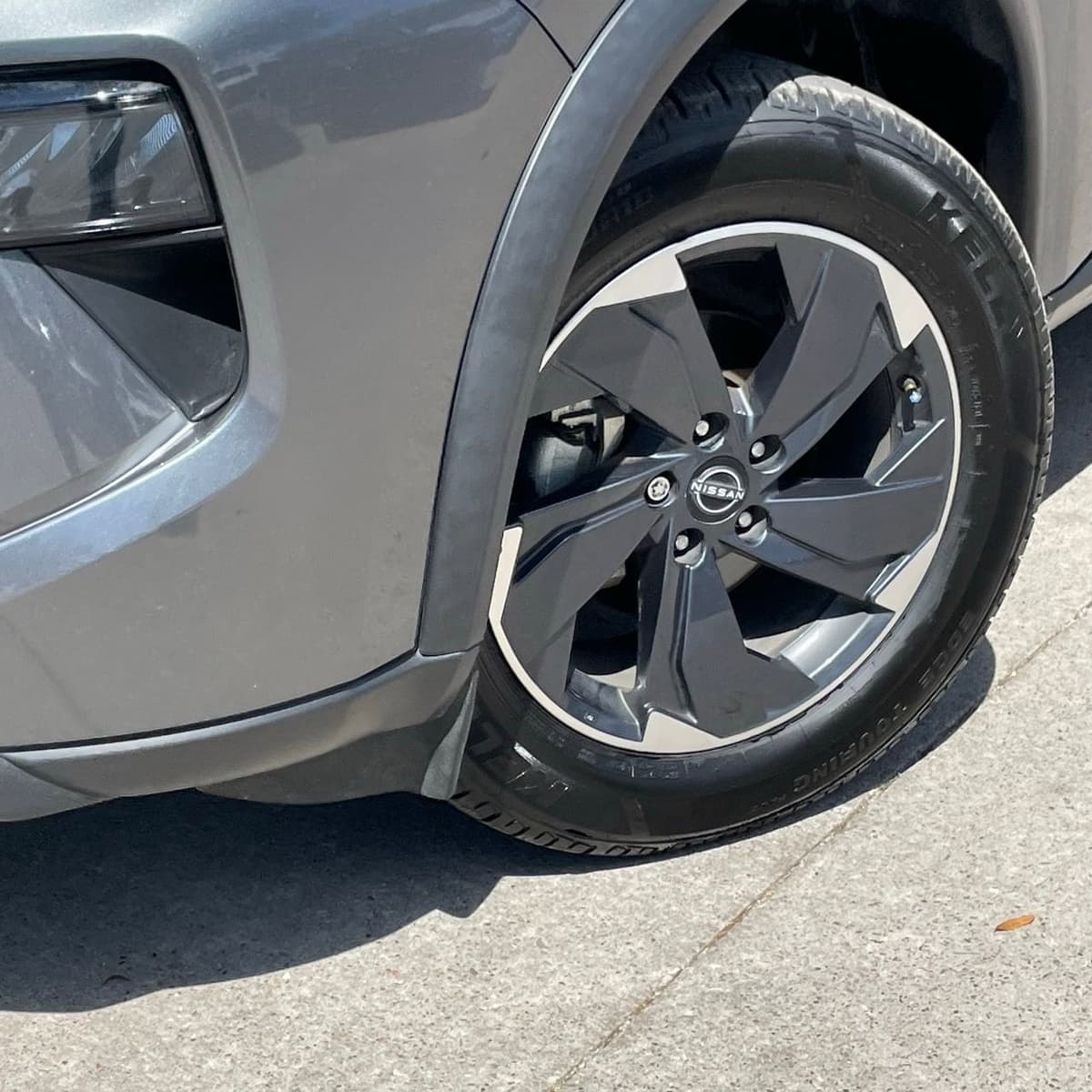 2024 Nissan Rogue - Image 9