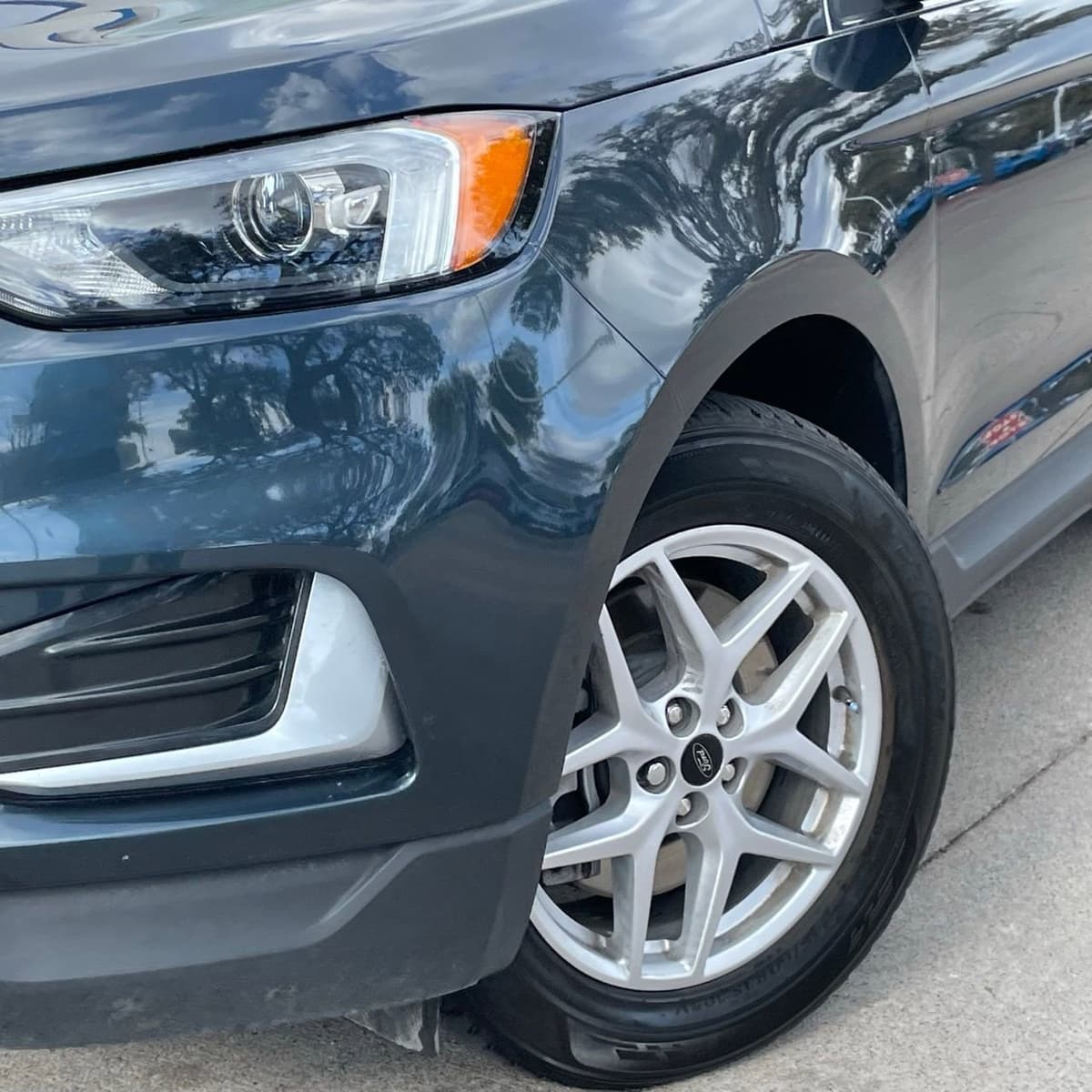 2024 Ford Edge - Image 8