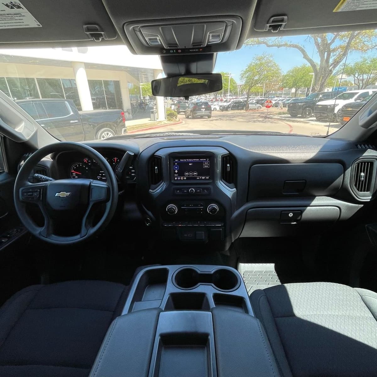 2023 Chevrolet Silverado 1500 - Image 11