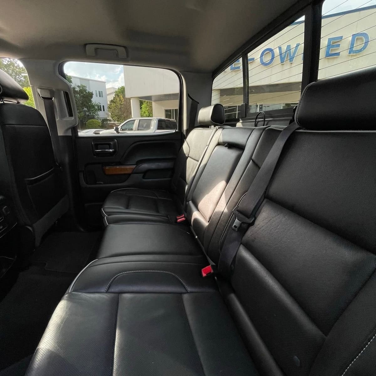 2018 Chevrolet Silverado 2500 HD - Image 23