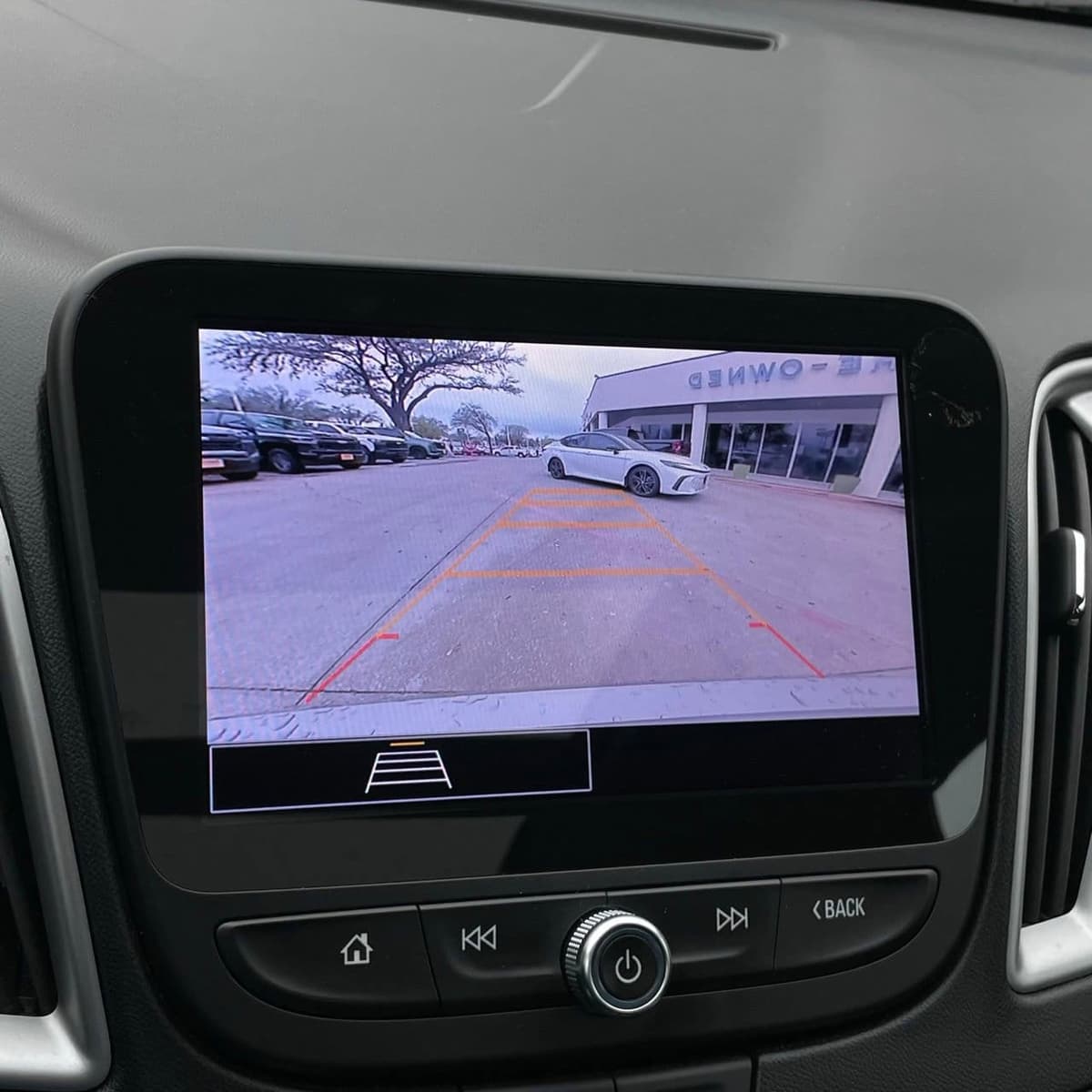 2024 Chevrolet Malibu - Image 19