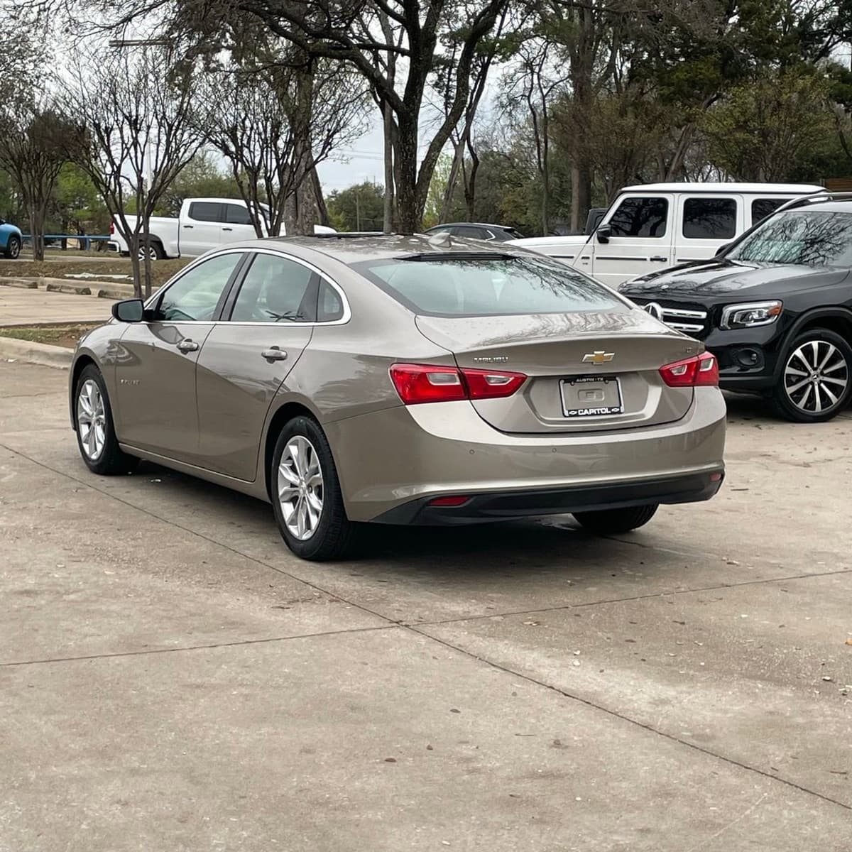 2024 Chevrolet Malibu - Image 4