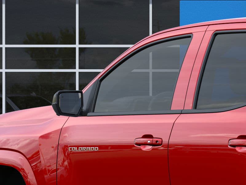 2025 Chevrolet Colorado - Image 12