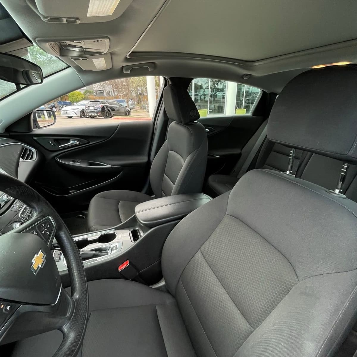 2024 Chevrolet Malibu - Image 21