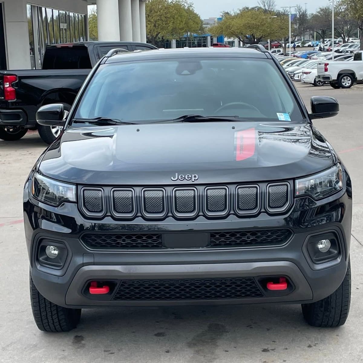 2022 Jeep Compass - Image 8