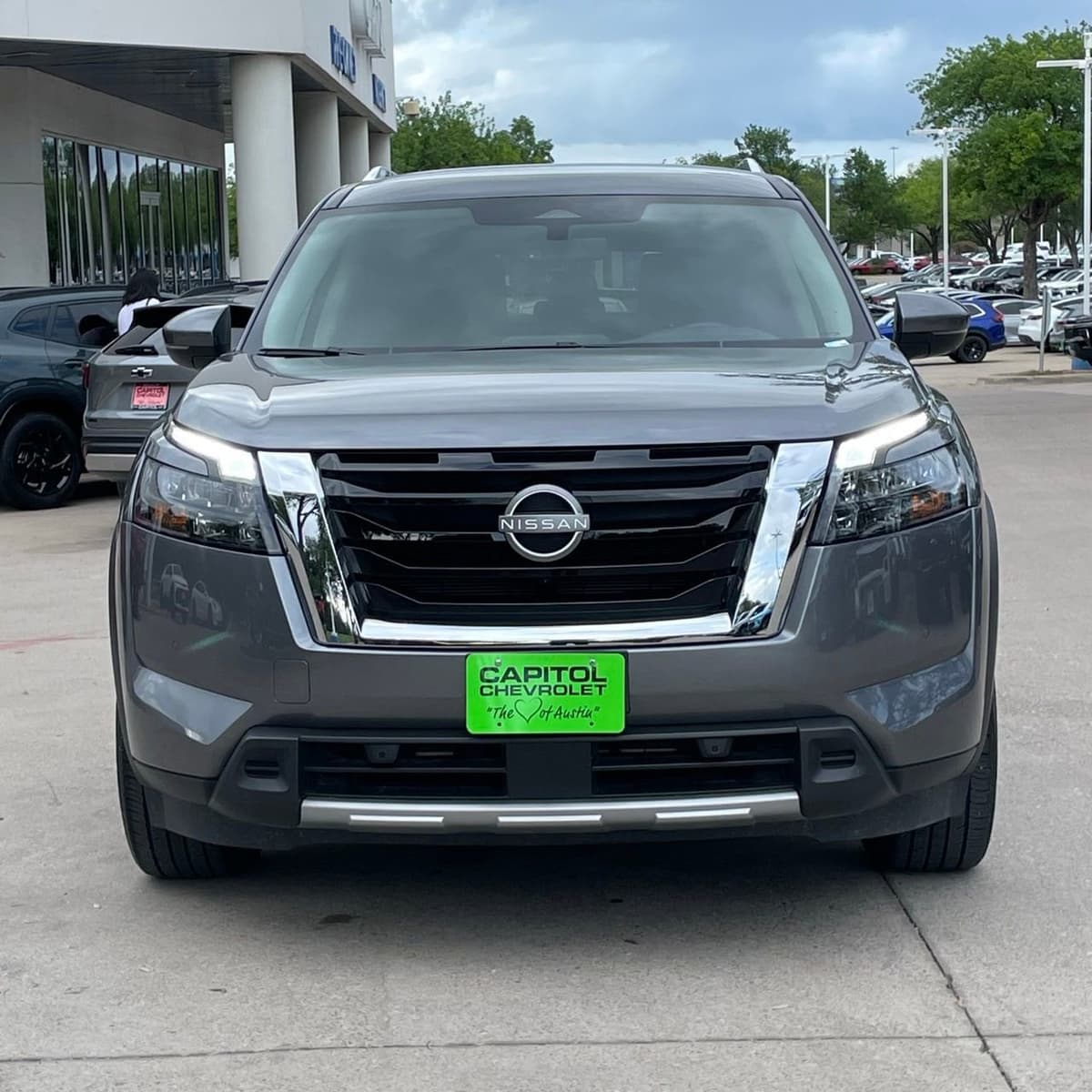 2025 Nissan Pathfinder - Image 7