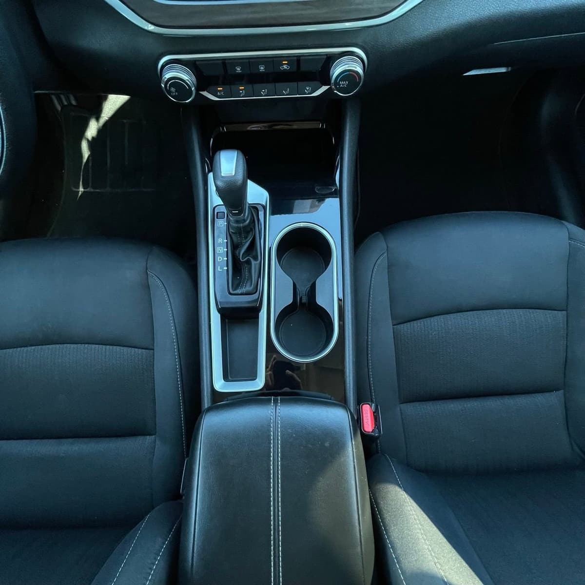 2024 Nissan Altima - Image 20