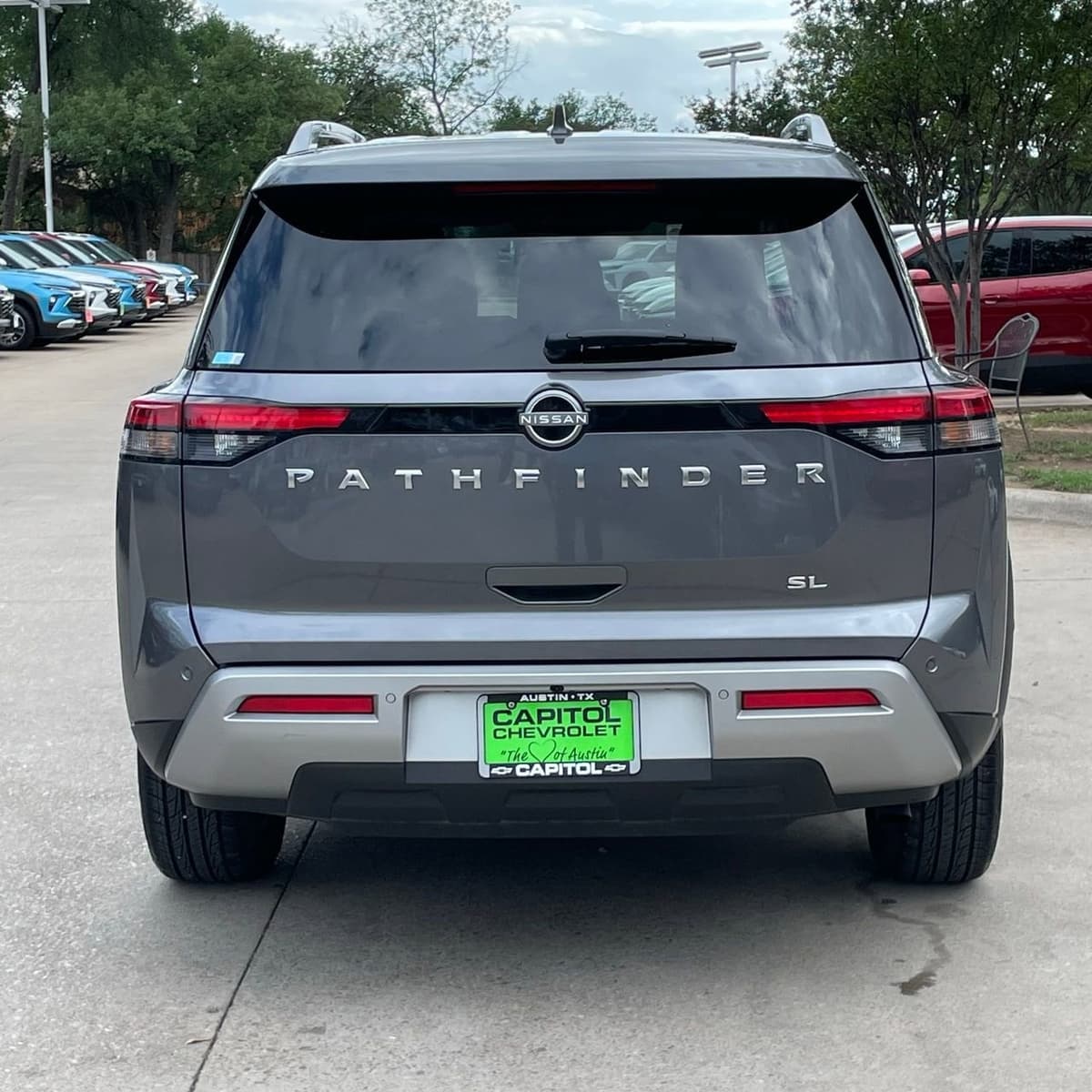 2025 Nissan Pathfinder - Image 5