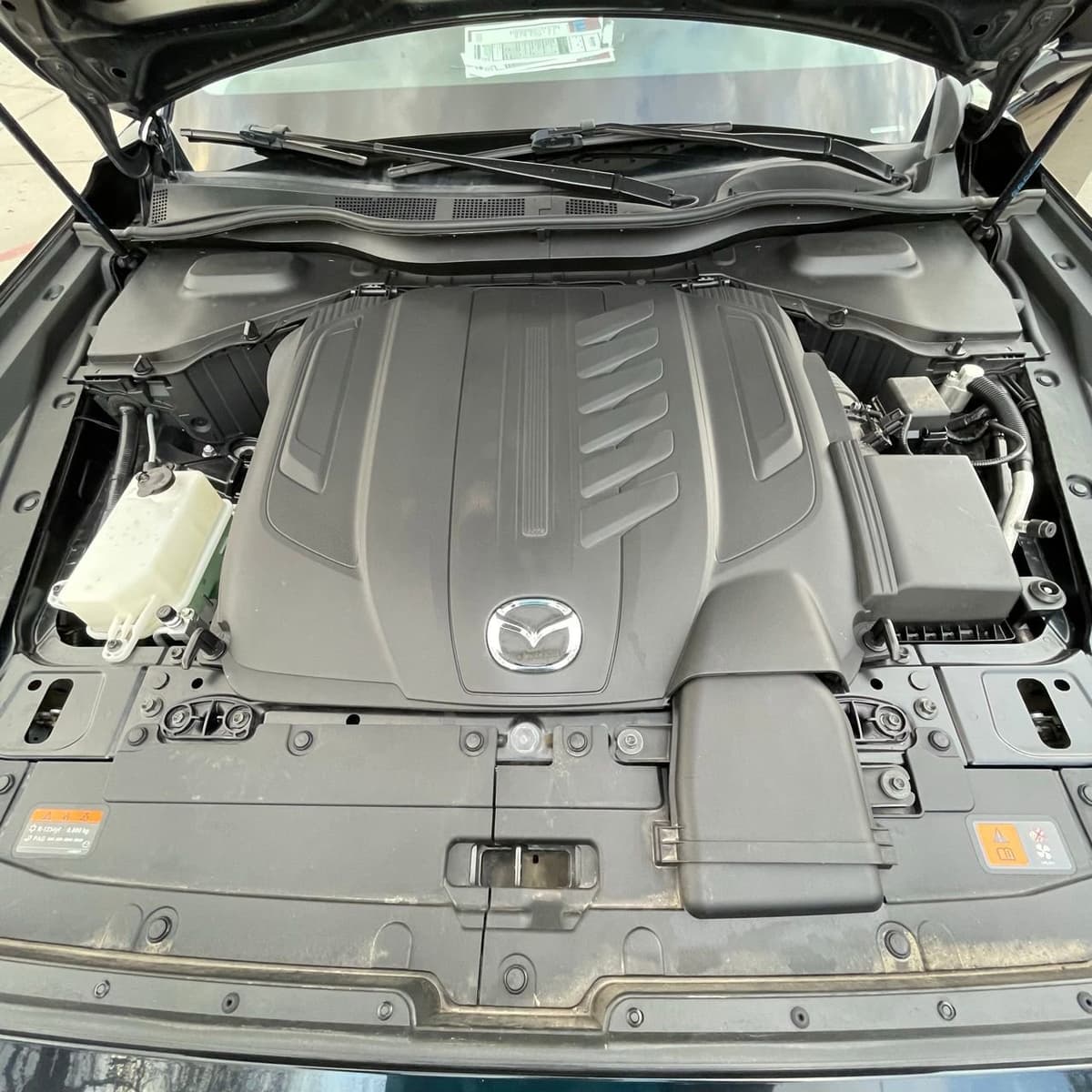 2024 Mazda CX-90 - Image 27