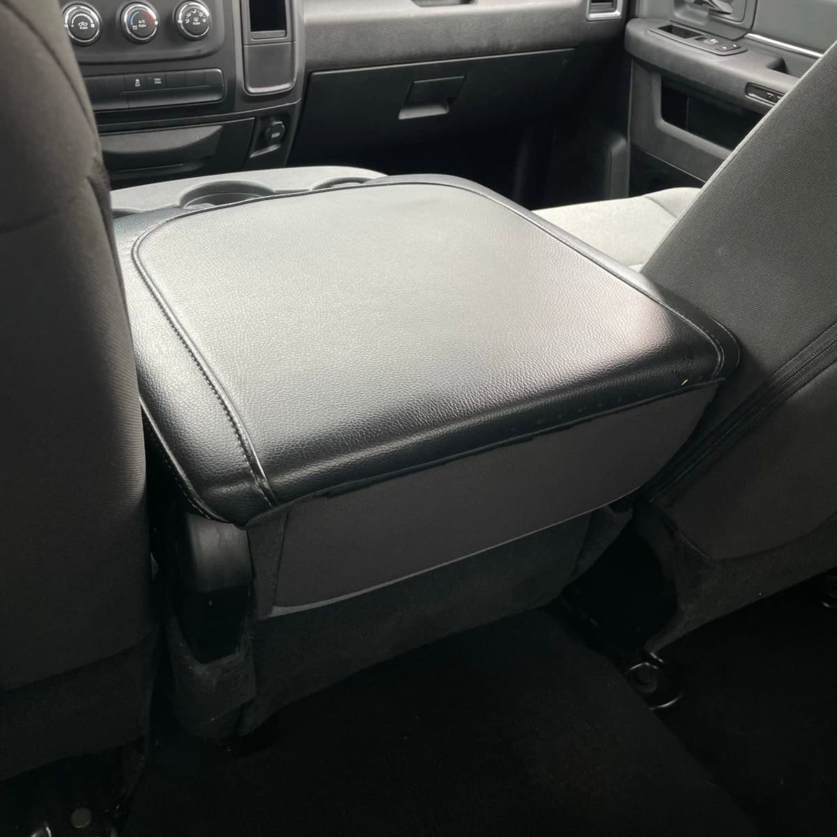 2024 Ram 1500 Classic - Image 24