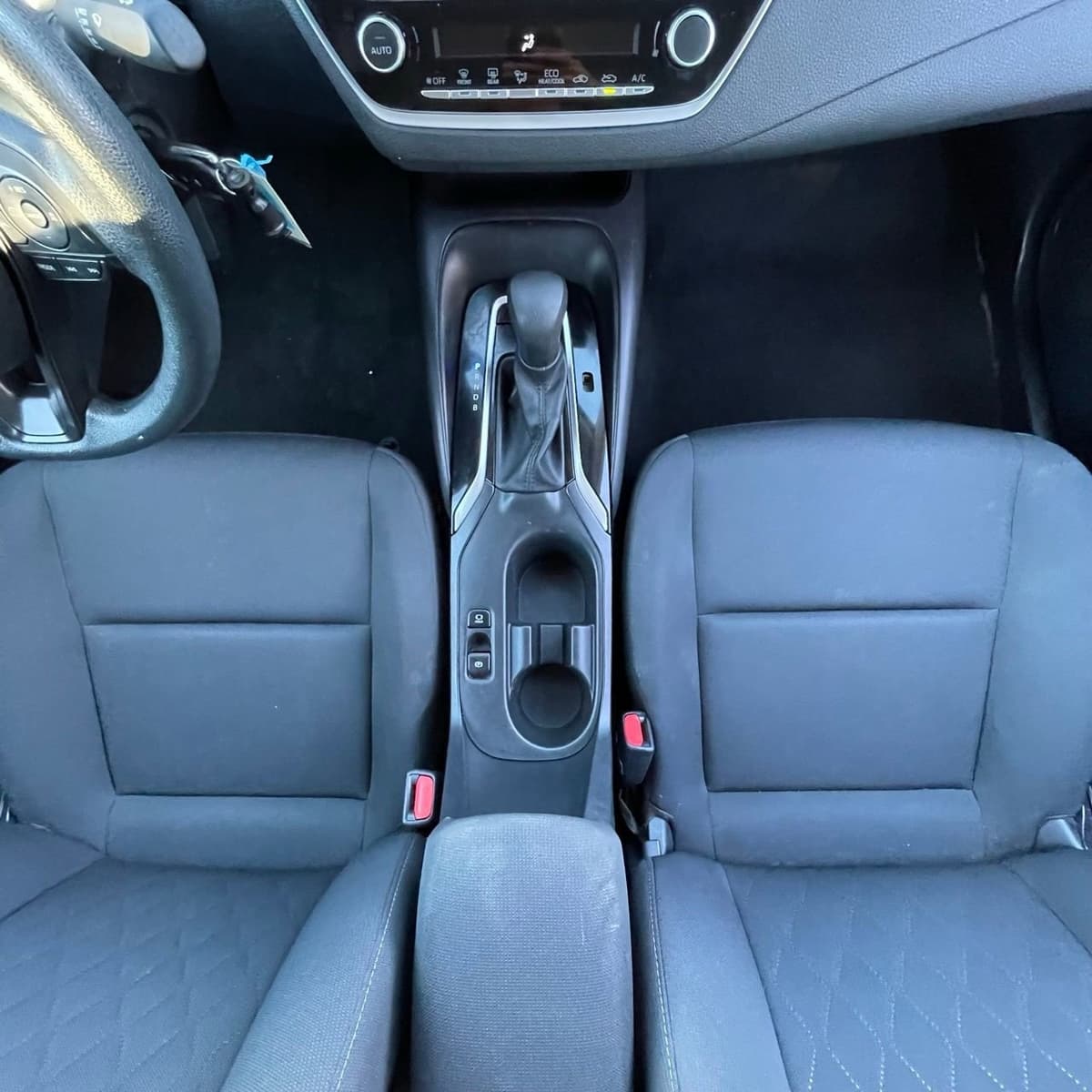 2024 Toyota Corolla - Image 19