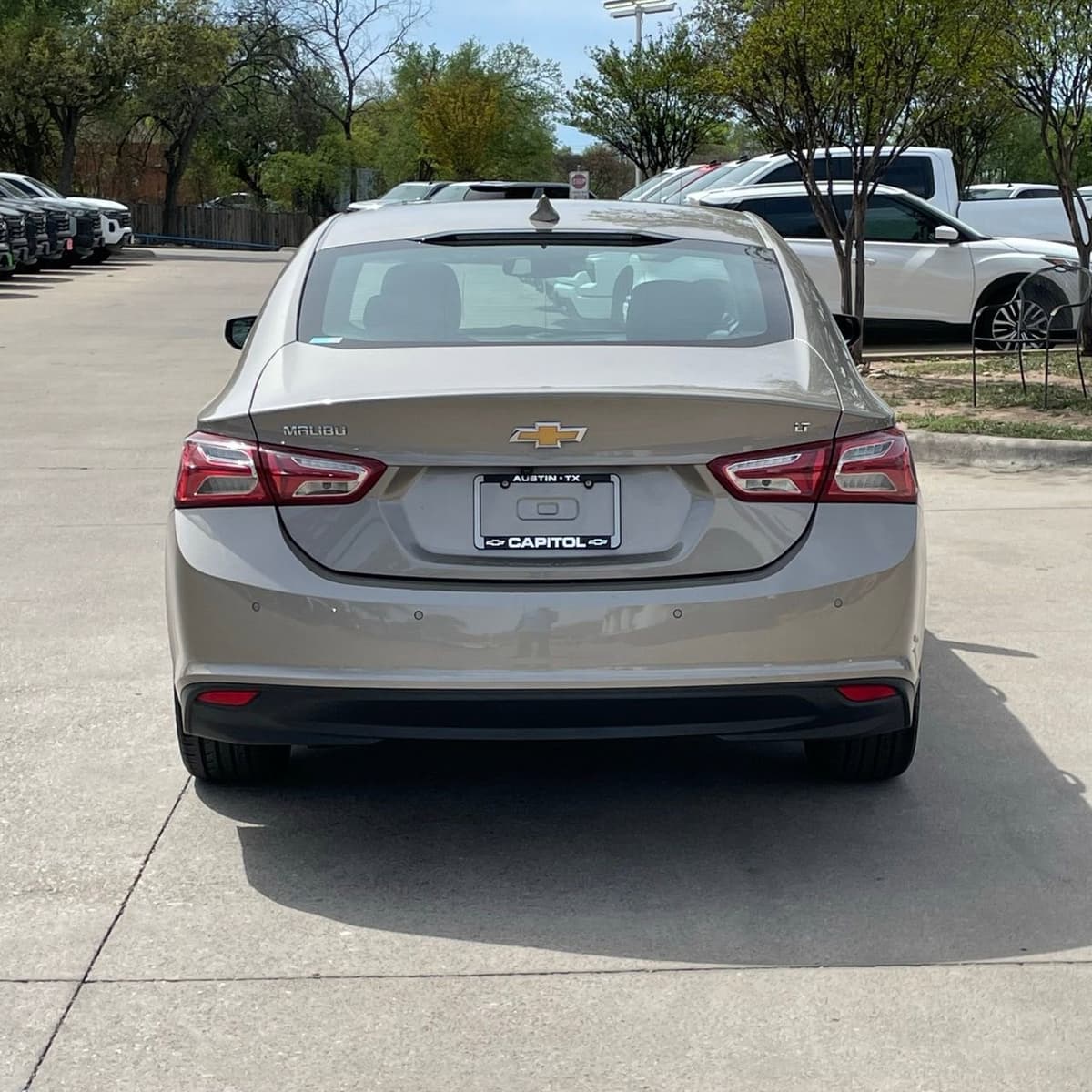 2024 Chevrolet Malibu - Image 5