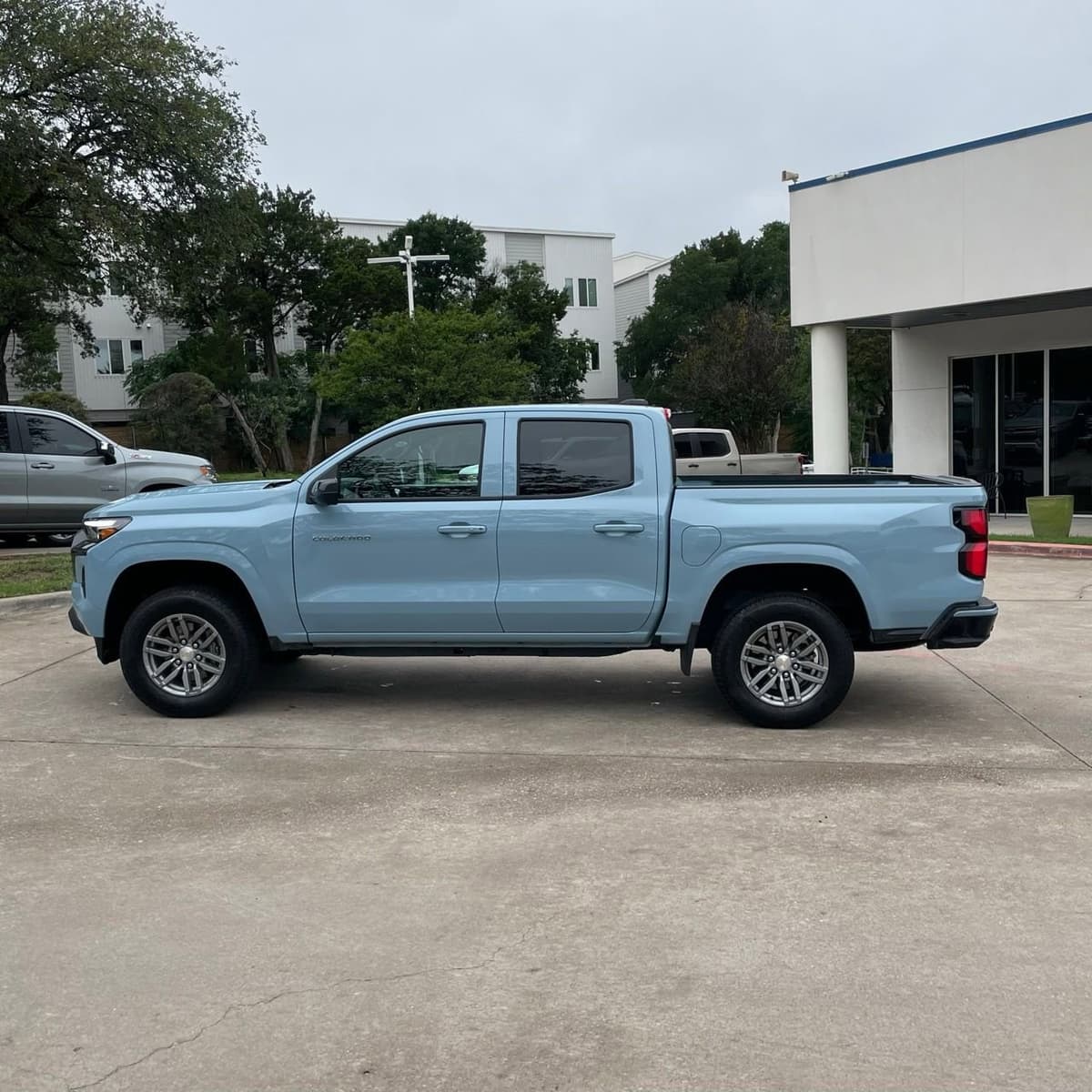 2026 Chevrolet Colorado - Image 3