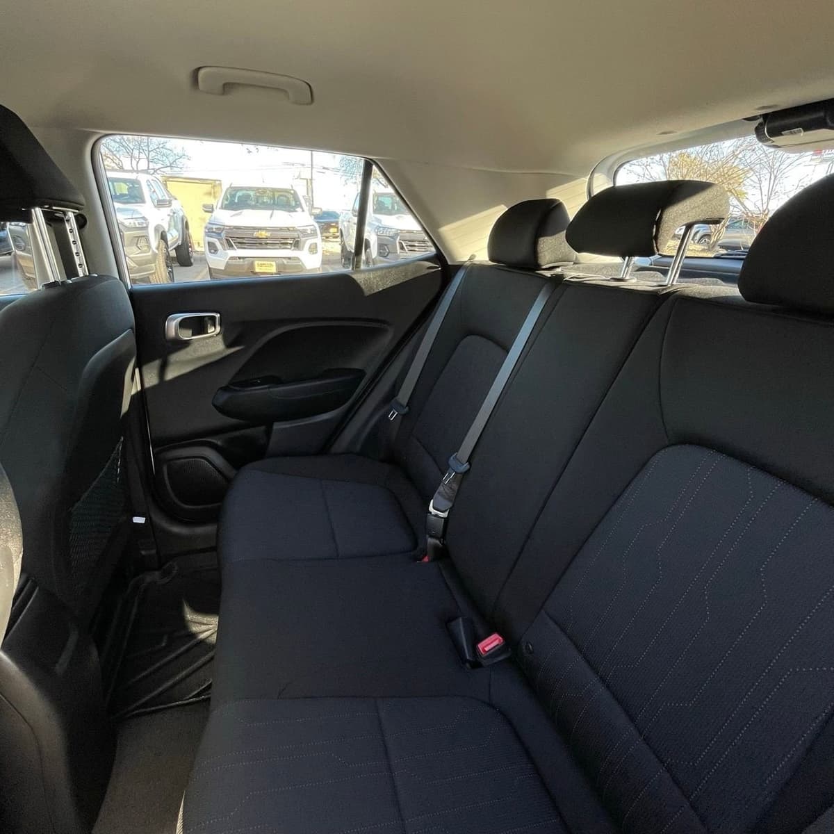 2025 Hyundai Venue - Image 22