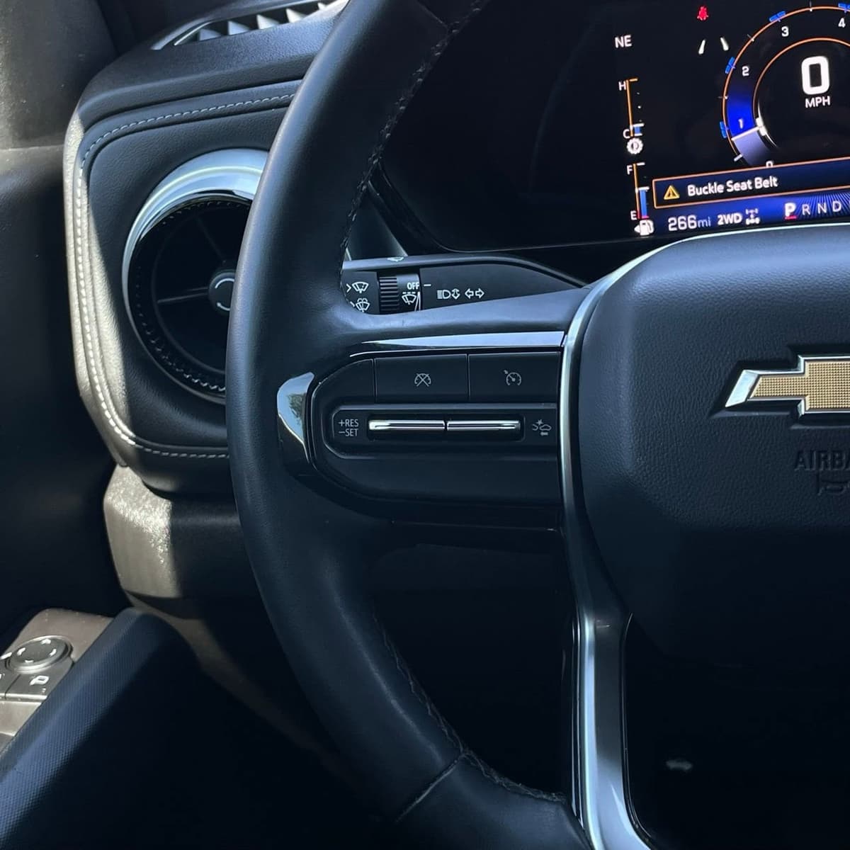 2023 Chevrolet Colorado - Image 14